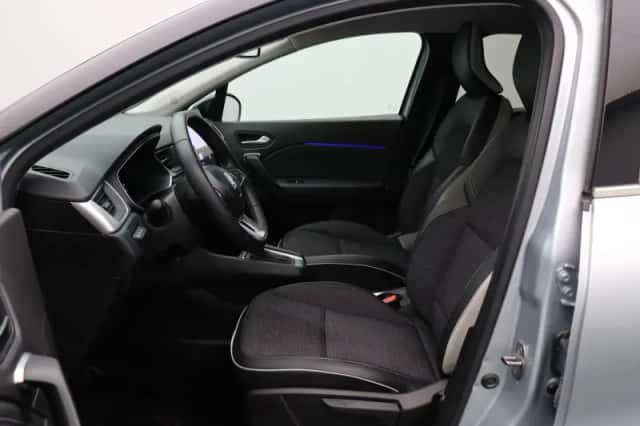 Renault Captur (2024) thumbnail 19