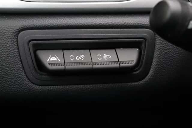 Renault Captur (2024) thumbnail 20