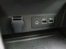 Renault Captur (2024) thumbnail 30