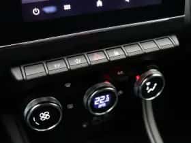 Renault Captur (2024) thumbnail 32