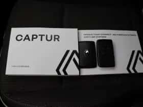 Renault Captur (2024) thumbnail 39