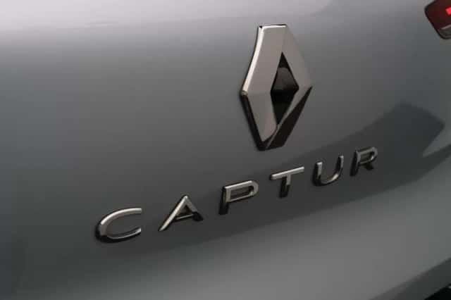 Renault Captur (2024) thumbnail 42