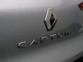 Renault Captur (2024) thumbnail 42