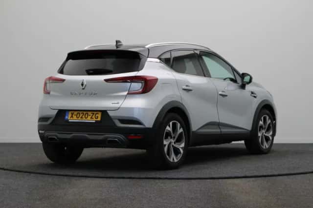 Renault Captur (2021) thumbnail 11