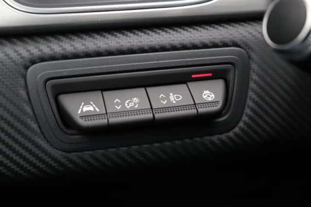 Renault Captur (2021) thumbnail 20