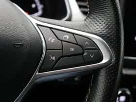 Renault Captur (2021) thumbnail 22