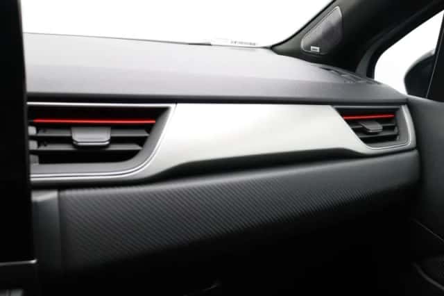 Renault Captur (2021) thumbnail 38