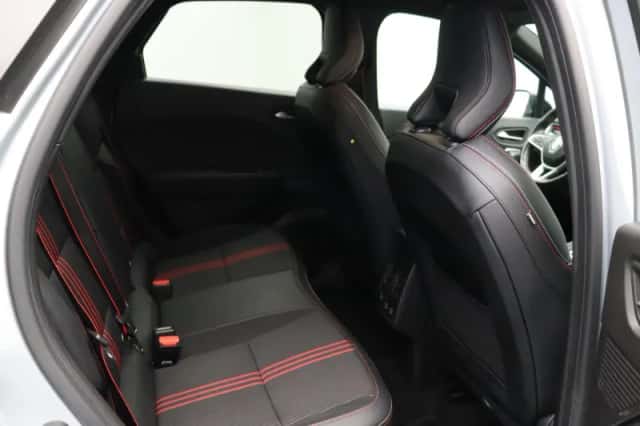 Renault Captur (2021) thumbnail 8