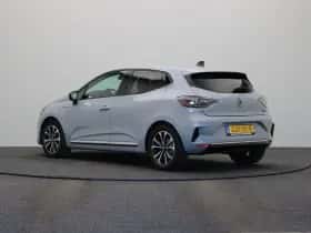 Renault Clio (2024) thumbnail 2