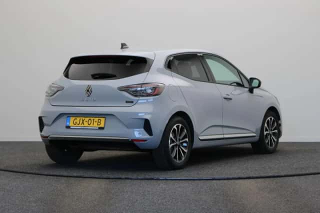 Renault Clio (2024) thumbnail 11