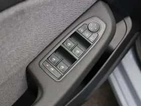 Renault Clio (2024) thumbnail 17