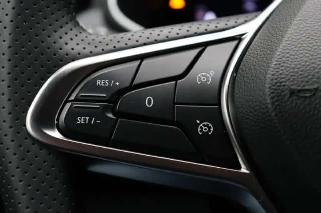 Renault Clio (2024) thumbnail 20