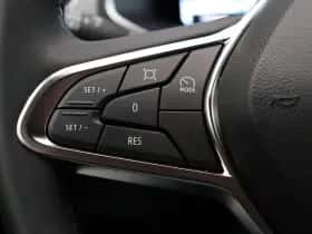 Renault Captur (2026) thumbnail 23