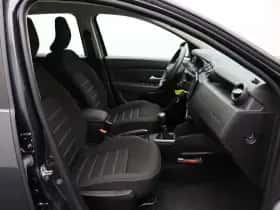 Dacia Duster (2022) thumbnail 15
