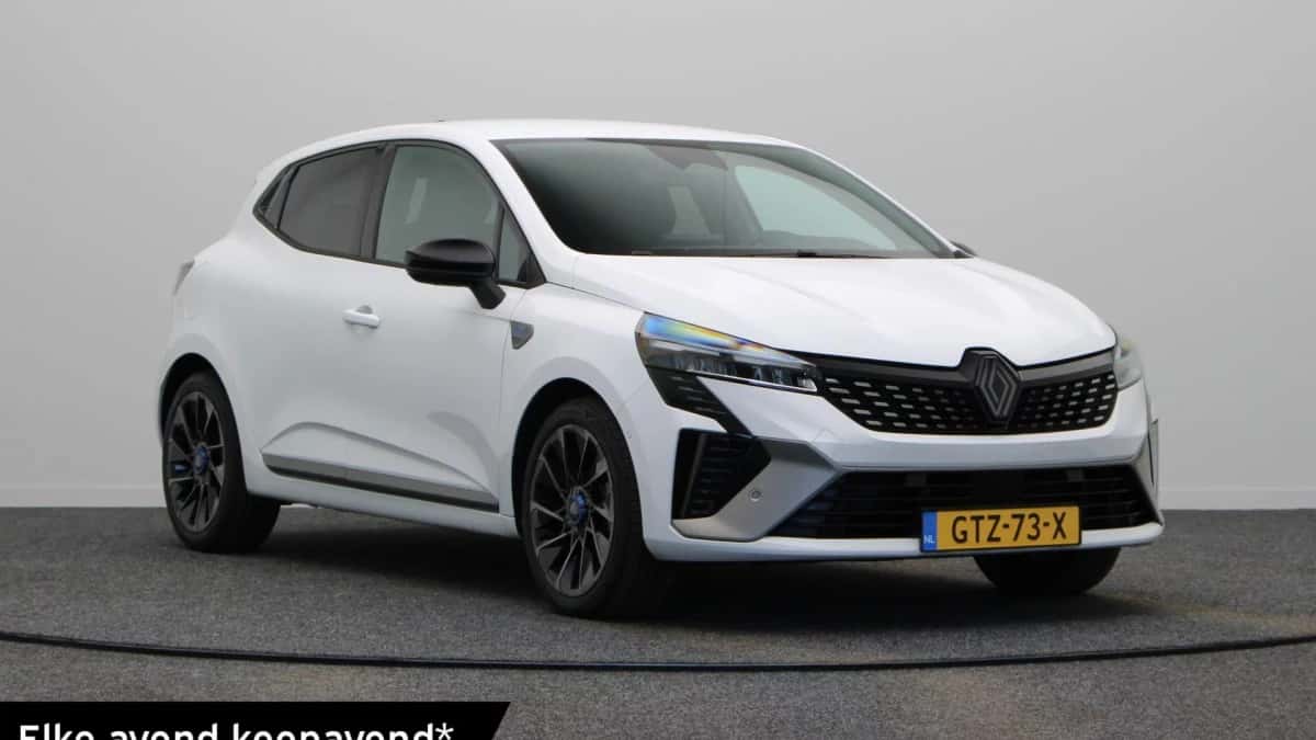 Renault Clio (2024) — foto 1