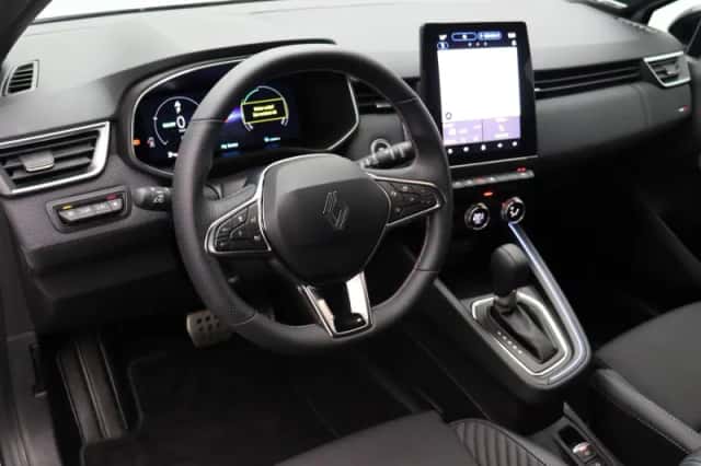 Renault Clio (2024) thumbnail 16