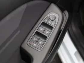 Renault Clio (2024) thumbnail 17