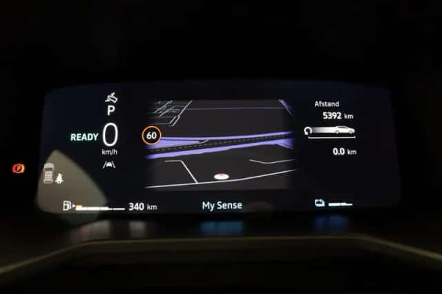 Renault Clio (2024) thumbnail 25