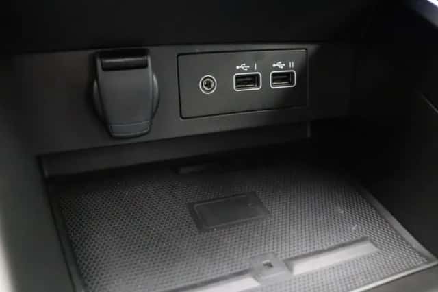 Renault Clio (2024) thumbnail 29