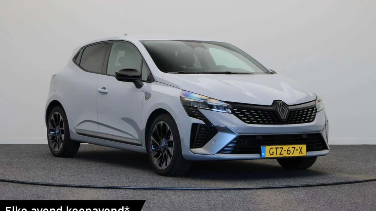 Renault Clio (2024) — foto 1