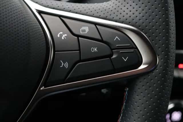 Renault Clio (2024) thumbnail 23