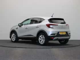 Renault Captur (2020) thumbnail 2