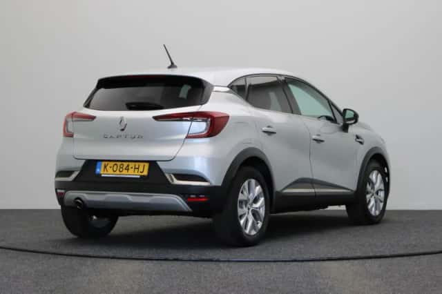 Renault Captur (2020) thumbnail 11