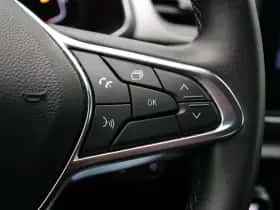 Renault Captur (2020) thumbnail 22