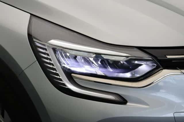 Renault Captur (2020) thumbnail 41