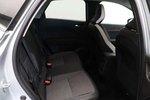 Renault Captur (2020) thumbnail 8
