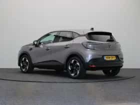 Renault Captur (2025) thumbnail 2