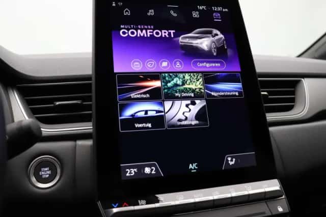 Renault Captur (2025) thumbnail 36