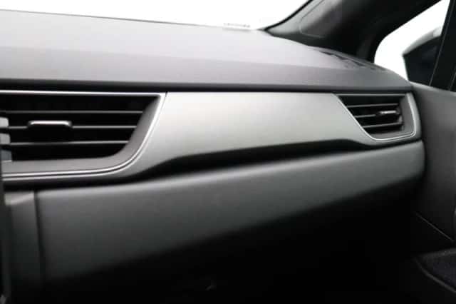 Renault Captur (2025) thumbnail 38