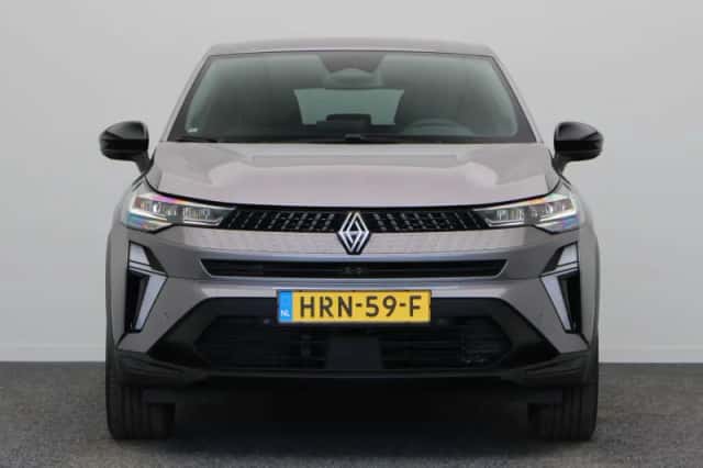 Renault Captur (2025) thumbnail 6