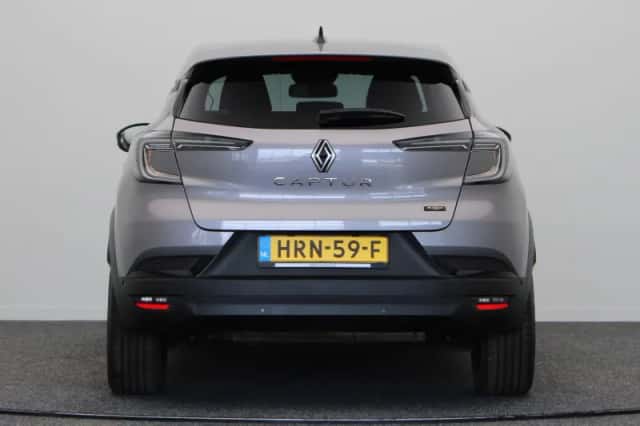 Renault Captur (2025) thumbnail 7