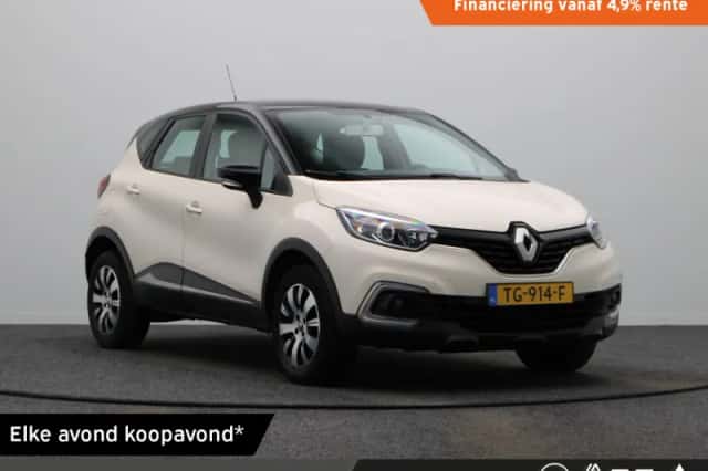 Renault Captur (2018) thumbnail 1