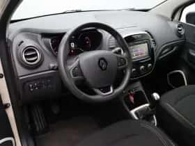 Renault Captur (2018) thumbnail 16