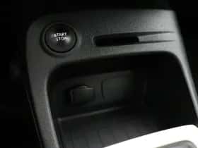 Renault Captur (2018) thumbnail 28