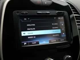 Renault Captur (2018) thumbnail 32