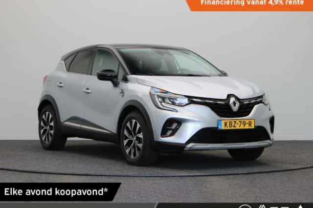 Renault Captur (2024) thumbnail 1