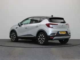 Renault Captur (2024) thumbnail 2