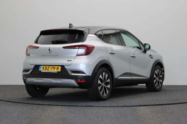 Renault Captur (2024) thumbnail 11