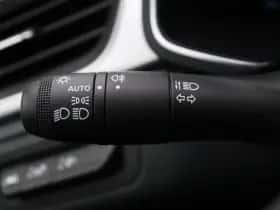 Renault Captur (2024) thumbnail 23