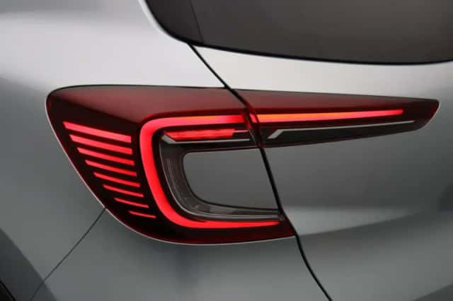 Renault Captur (2024) thumbnail 41