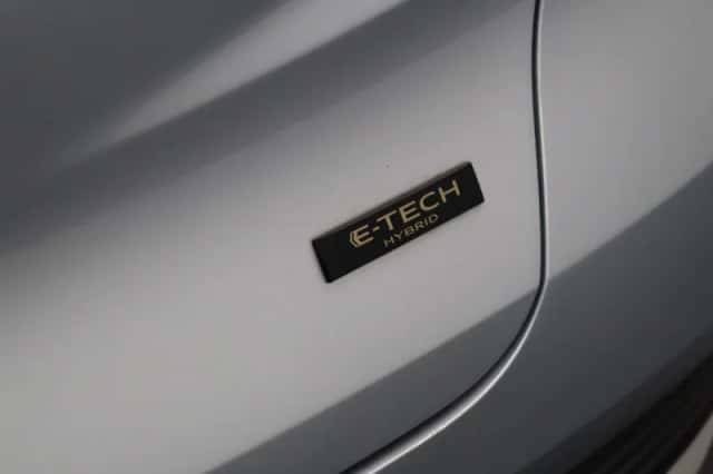 Renault Captur (2024) thumbnail 43