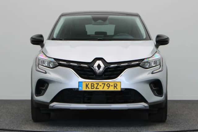 Renault Captur (2024) thumbnail 6