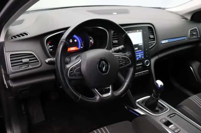 Renault Mégane (2017) thumbnail 16