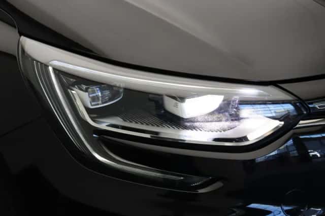 Renault Mégane (2017) thumbnail 44