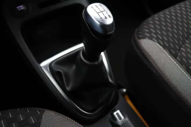 Renault Captur (2018) thumbnail 27