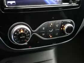 Renault Captur (2018) thumbnail 29